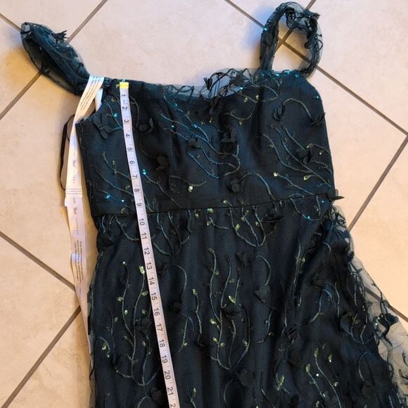 NWT Dessy Collection Birch 3D Sequin Embroidery Dress Evergreen Green size 16 - Picture 12 of 15